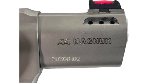 Taurus 44C 44 Mag 2.5" Ported 5rd Stainless - Image 3