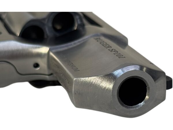 Ruger SP101 357 Magnum 2.25" 5rd Stainless / Rubber - Image 3