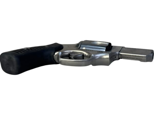 Ruger SP101 357 Magnum 2.25" 5rd Stainless / Rubber - Image 4